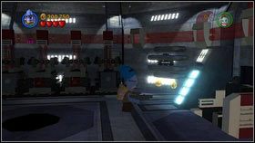 Wewnątrz następnego pomieszczeni, zniszcz skrzynie stojące w lewym i prawym rogu lokacji [1] - Wstęp; Kryzys zakładników | Etapy specjalne | LEGO Star Wars III The Clone Wars - LEGO Star Wars III: The Clone Wars - poradnik do gry