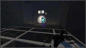 Po kilku sekundach pudło wyląduje na czerwonym podeście [1], otwierając drzwi [2] - Rozdział 4 - Świetlna bariera (2) | Tryb współpracy Portal 2 - Portal 2 - poradnik do gry