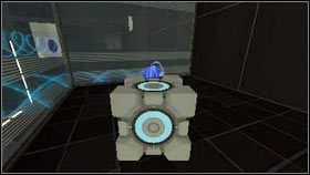 Wchodząc na wyrzutnie trafi do tunelu, który zabierze go na drugą stronę przepaści [1] - Rozdział 4 - Świetlna bariera (2) | Tryb współpracy Portal 2 - Portal 2 - poradnik do gry