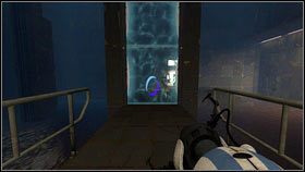 Gdy przeciwnicy zostaną zniszczeni, niech pomarańczowy robot skieruje pudła na drugą stronę przepaści - Rozdział 3 - Świetlna bariera (3) | Tryb współpracy Portal 2 - Portal 2 - poradnik do gry