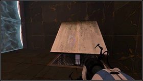 W nowym pomieszczeniu niech niebieski robot stworzy jeden portal nad katapultą, a drugi naprzeciwko bariery [1] - Rozdział 3 - Świetlna bariera (2) | Tryb współpracy Portal 2 - Portal 2 - poradnik do gry