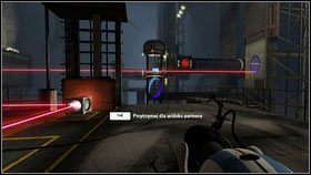 Gdy śmigła przestaną się obracać, niebieska maszyna może wskoczyć do swojego portalu i przelecieć na drugą stronę - Rozdział 2 - Masa i prędkość (3) | Tryb współpracy Portal 2 - Portal 2 - poradnik do gry