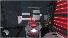 Używając lasera, przesuń platformę kawałek za barierę, cały czas uważając na skrzynkę [1] - Rozdział 8 - Swędzenie (5) | Opis przejścia Portal 2 - Portal 2 - poradnik do gry