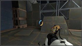 Musisz teraz skończyć na dół i w czasie lotu stworzyć w posadzce pomarańczowy portal [1] - Rozdział 7 - Ponowne spotkanie (4) | Opis przejścia Portal 2 - Portal 2 - poradnik do gry