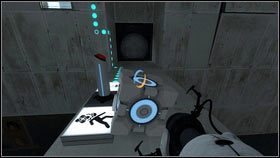 Żeby temu zapobiec, ustaw pomarańczowy portal na białych panelach naprzeciwko i wciśnij guzik [1] - Rozdział 3 - Powrót (2) | Opis przejścia Portal 2 - Portal 2 - poradnik do gry