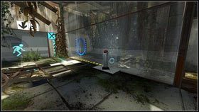 Idąc cały czas prosto dotrzesz do pomieszczenia z czerwonymi przyciskami [1] - Rozdział 1 - Komunikat (1) | Opis przejścia Portal 2 - Portal 2 - poradnik do gry