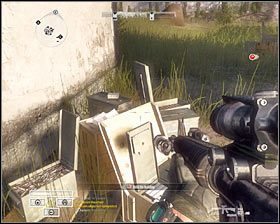 Dobrym pomysłem jest także rozkazanie swoim podwładnym postawienie ognia zaporowego i zaatakowanie wrogów od flanki - Misja 3 - The Human Terrain (2) - Opis przejścia gry - Operation Flashpoint: Red River - poradnik do gry