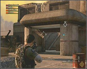 Załatwiając wszystkich z okna centrum komunikacyjnego, możesz powoli rozpocząć napieranie na główną bazę wroga - Turning Point | Opis przejścia SOCOM Polskie Siły Specjalne - SOCOM: Polskie Siły Specjalne - poradnik do gry