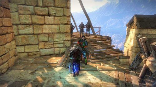 Plan przedstawia się następująco - musisz dotrzeć do Arjana sam, jednak łucznicy będą Cię osłaniać - Na pierwszej linii | Prolog - zadania główne w Wiedźmin 2 Zabójcy Królów - Wiedźmin 2: Zabójcy Królów - poradnik do gry