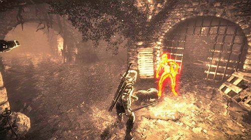 Znajdziesz się w ciemnym pomieszczeniu, dobrym pomysłem będzie skorzystanie z mikstury polepszającej widzenie w ciemności, czyli Kota - Do świątyni | Prolog - zadania główne w Wiedźmin 2 Zabójcy Królów - Wiedźmin 2: Zabójcy Królów - poradnik do gry