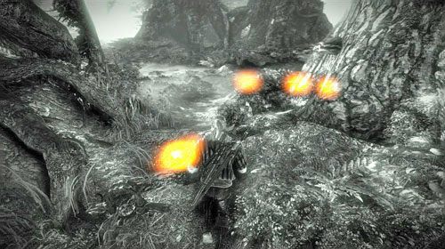 Jeśli w zadaniu Zabójcy królów pomogłeś Iorwethowi i zastałeś w mieście masakrę, po wypiciu mikstury kot zauważysz krew prowadzącą zarówno w stronę lasu jak i wewnątrz miasta - Gdzie jest Triss Merigold? | Akt 1 - zadania główne w Wiedźmin 2 Zabójcy Królów - Wiedźmin 2: Zabójcy Królów - poradnik do gry