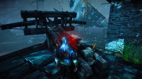 Prostytutka po chwili odciągnie strażnika od balisty, wykorzystaj ten moment - podejdź do machiny (M7, 25) i wyciągnij z niej jeden fragment balisty - Balista | Akt 1 - zadania poboczne w Wiedźmin 2 Zabójcy Królów - Wiedźmin 2: Zabójcy Królów - poradnik do gry