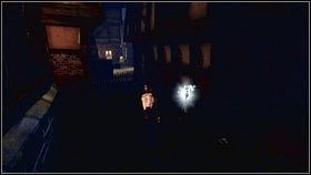 Zaraz po teleportowaniu się na rynek, idź cały czas prosto - Obóz mieszkańców; Silverpine; Rynek Bowerstone | Srebrne Klucze Fable 3 - Fable III - poradnik do gry