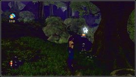 Podnieś go i idź dalej w kierunku domu, cały czas trzymając się prawej strony ogrodu [1] - Dom zachodzącego słońca; Millfields | Srebrne Klucze Fable 3 - Fable III - poradnik do gry