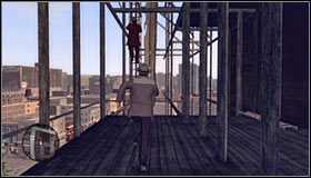 Po kilku chwilach dobiegniesz do miejsca, w którym za Tobą zaczną odpadać drewniane elementy podłoża #1 - Case 7 - A Fallen Idol (3) | Główne śledztwa w LA Noire - L.A. Noire - poradnik do gry