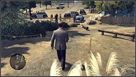 Eksplorację miejsca zbrodni zakończ poprzez zbadanie śladów butów odnalezionych niedaleko drzewa #1 - Case 9 - The Golden Butterfly (1) | Główne śledztwa w LA Noire - L.A. Noire - poradnik do gry