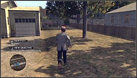 Gra na koniec rozmowy z sąsiadką wyświetli krótką cut-scenkę ukazującą Hugo Mollera próbującego pozbyć się kolejnych rzeczy #1 - Case 9 - The Golden Butterfly (2) | Główne śledztwa w LA Noire - L.A. Noire - poradnik do gry