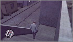 Drugi wariant to kontynuowanie pościgu z pominięciem próby przestrzelenia opon - Case 11 - The White Shoe Slaying (2) | Główne śledztwa w LA Noire - L.A. Noire - poradnik do gry