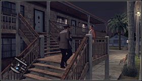 Wejdź do środka i porozmawiaj z kobietą przebywającą w recepcji #1, od której dowiesz się, że Candy Edwards wynajęła pokój numer 7 - Case 15 - The Set Up (2) | Główne śledztwa w LA Noire - L.A. Noire - poradnik do gry