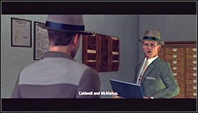 Akcja automatycznie przeniesie się teraz na posterunek policji, gdzie detektywi będą musieli przebić się przez tłum fotoreporterów #1 - Case 16 - Manifest Destiny (2) | Główne śledztwa w LA Noire - L.A. Noire - poradnik do gry