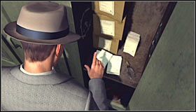 Teraz podejdź do środkowego rzędu szafek #1, otwierając tę należącą do Matthew Ryana - Case 17 - The Gas Man (2) | Główne śledztwa w LA Noire - L.A. Noire - poradnik do gry