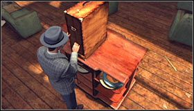 Już teraz pozyskasz nowy ślad (Clue - Film canister), ale warto dodatkowo wcisnąć przycisk A żeby przekonać się, że w kasecie nie ma taśmy filmowej #1 - Case 19 - House of Sticks (2) | Główne śledztwa w LA Noire - L.A. Noire - poradnik do gry