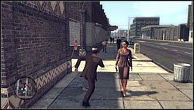 Skręć w lewo i podbiegnij do niewielkiego płotku, przez który główny bohater automatycznie przeskoczy #1 - Masked Gunman | Przestępstwa w LA Noire - L.A. Noire - poradnik do gry