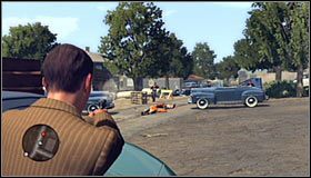 W dalszej fazie walk będziesz się też mógł chować za ścianą budynku #1, ale nie będzie to konieczne - Gangfight | Przestępstwa w LA Noire - L.A. Noire - poradnik do gry