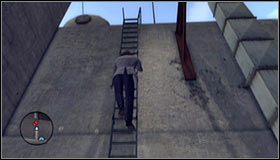 Jeżeli nie zabiłeś do tej pory przeciwnika rozstawionego nad Wami, to po znalezieniu się na nowej półce błyskawicznie podbiegnij do lewej drabinki #1 - Cop Killer Shot | Przestępstwa w LA Noire - L.A. Noire - poradnik do gry