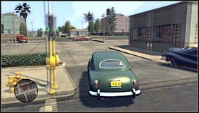 Po dotarciu na miejsce gra automatycznie wyświetli scenkę przerywnikową z udziałem mężczyzny, który na widok stróżów prawa zacznie uciekać #1 - Hot Property | Przestępstwa w LA Noire - L.A. Noire - poradnik do gry