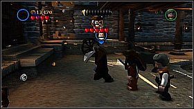 Wsiadamy na osła i używamy go do przeciągnięcia mechanizmu po lewej - Port Royale - opis przejścia | Klątwa Czarnej Perły | LEGO Piraci z Karaibów - LEGO Piraci z Karaibów - poradnik do gry