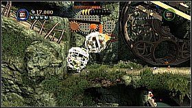 Przeskakujemy dalej po podniesionej skoczni [1] i zeskakujemy na dół koło dużych machin - Pelegosto - opis przejścia | Skrzynia umarlaka | LEGO Piraci z Karaibów - LEGO Piraci z Karaibów - poradnik do gry