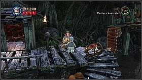 Udajemy się mostami na prawą stronę lokacji - są tu dwa mechanizmy aktywowane mieczami - Dotyk przeznaczenia - opis przejścia | Skrzynia umarlaka - LEGO Piraci z Karaibów - poradnik do gry