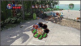 Butelka 9 - Na wraku statku, do którego dostaniemy się w drodze po butelkę nr 8 bierzemy kołowrotek - Isla Cruces - butelki | Skrzynia umarlaka | LEGO Piraci z Karaibów - LEGO Piraci z Karaibów - poradnik do gry