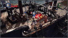 Z powrotem na dole obracamy maszt do oporu (w dwójkę) - Kraken - opis przejścia | Skrzynia umarlaka | LEGO Piraci z Karaibów - LEGO Piraci z Karaibów - poradnik do gry