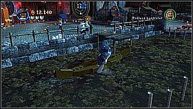 Na górze aktywujemy dwa mechanizmy jednocześnie - Singapur - opis przejścia | Na krańcu świata | LEGO Piraci z Karaibów - LEGO Piraci z Karaibów - poradnik do gry