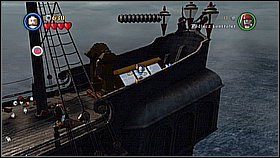 Butelka 3 - W pierwszej części poziomu patrzymy przez lunetę drugi razy i szukamy piratki - Wir - butelki | Na krańcu świata | LEGO Piraci z Karaibów - LEGO Piraci z Karaibów - poradnik do gry