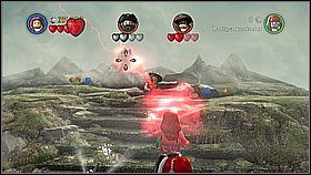 W pewnym momencie przeciwnik obrzuci nas skrzyniami - Źródło wiecznej młodości - opis przejścia | Na nieznanych wodach - LEGO Piraci z Karaibów - poradnik do gry