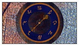 Strzałka wskazywała pewien symbol - Miasto w Przestworzach cz.1 | Schizm Prawdziwe Wyzwanie - Schizm: Prawdziwe Wyzwanie - poradnik do gry