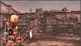 Wracamy do tablicy z zagadką i udajemy się w prawo, trafimy na niewielki dziedziniec, który oczyścimy z nieumarłych - Rozdział 4- Miasto Llyr | Opis przejścia Hunted Kuźnia Demona - Hunted: Kuźnia Demona - poradnik do gry