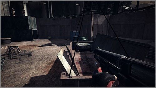 Po miękkim lądowaniu na drugiej stronie będziesz miał okazję zebrać jedną z najpotężniejszych broni w grze - Railguna - 7.1. The Duke Dome (1) | Kampania w Duke Nukem Forever - Duke Nukem Forever - poradnik do gry