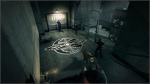 Po motywującej mowie generała przejdź na drugą stronę zainfekowanej hali generatora i wejdź po drabince do panelu sterowania żurawia, na którym podwieszone są dwie rury - 19. Generator Room | Kampania w Duke Nukem Forever - Duke Nukem Forever - poradnik do gry