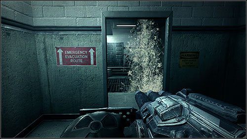 Tam gdzie trasa pozornie się kończy zwracaj uwagę na charakterystyczne elementy wskazujące Ci drogę, takie jak czerwone rury po których możesz przejść - 22.2. Blowin The Dam (2) | Kampania w Duke Nukem Forever - Duke Nukem Forever - poradnik do gry