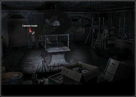 Adrian został porwany i uwięziony w czymś niesamowicie ciasnym, gdzie panują egipskie ciemności - konkretnie w szufladzie chłodni na zwłoki - Porwanie | Rozdział 2 | Black Mirror III - Black Mirror III - poradnik do gry