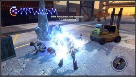 Pobiegnij za nim, unikając spadających na drogę gruzów [1] - Pojedynek | Gas Works | nieSławny inFamous 2 - nieSławny: inFamous 2 - poradnik do gry