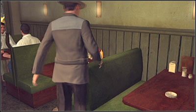 Obróć kamerę tak by widzieć June i zaczekaj aż kobieta podejdzie do telefonu - The Shadow | Fabuła - Dodatkowe | Osiągnięcia w LA Noire - L.A. Noire - poradnik do gry