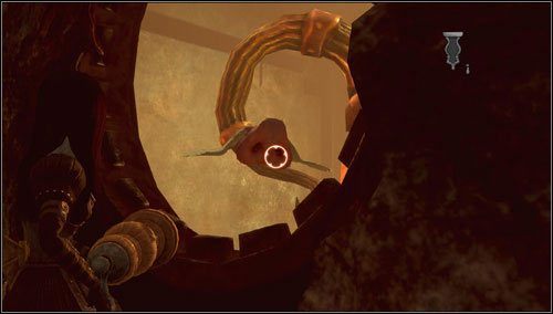 13 - Smelling & Regurgitating - podczas wspinaczki na szczyt, po przejściu przez mysią dziurkę, widoczny w oknie - Rozdział 1 - Hatters Domain (09-14) | Snouts - świńskie ryjki - Alice: Madness Returns - poradnik do gry