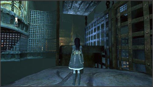 Wchodzimy na kolejną żelazną rączkę - musimy przebiec pod kolejną prasą - Cranking Up & Pressing Down (1) | Rozdział 1 - Hatters Domain - Alice: Madness Returns - poradnik do gry