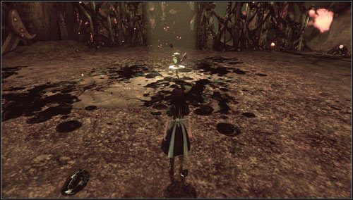 Na środku planszy znajdujemy naszą kolejną broń dystansową: niepozorny czajniczek - Teapot Cannon - Vale of Doom (1) | Rozdział 3 - Oriental Grove | Alice Madness Returns - Alice: Madness Returns - poradnik do gry