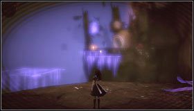 Wyskakujemy na górę po odblokowanej platformie w kształcie koła zębatego - Vale of Doom (1) | Rozdział 3 - Oriental Grove | Alice Madness Returns - Alice: Madness Returns - poradnik do gry